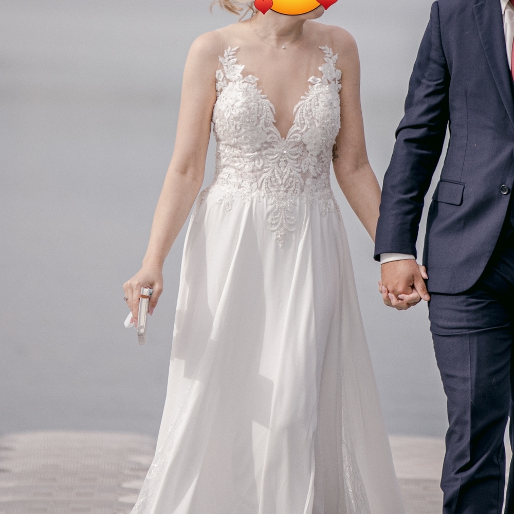 Allure 9510 Wedding Dress Size 8 Bridal
